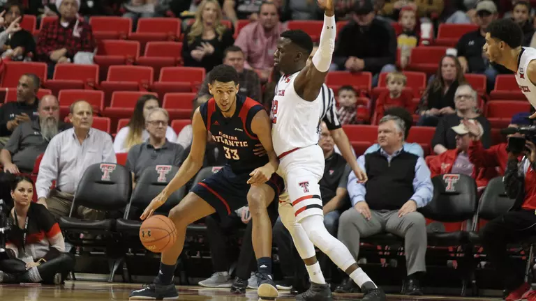 No. 21 Texas Tech's Second Half Surge Overwhelms Owls 90-54