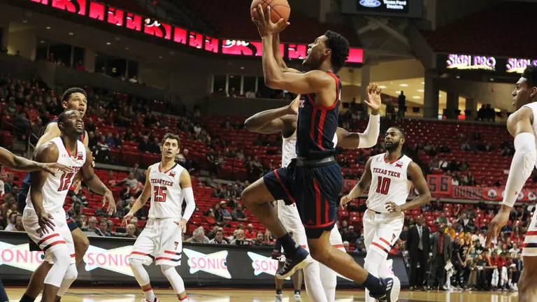 Owls Open Conference USA Play at FIU