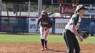 Owls Nipped by New Mexico State 5-4