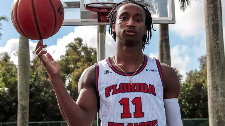 Owls Open Season Wednesday