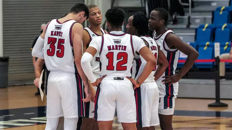 Stetson Tops Owls, 78-69