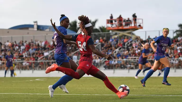 Championship Flashback: Owls Pick Up First C-USA Win