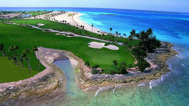 Men's Golf Heads to Bahamas for Fall Finale