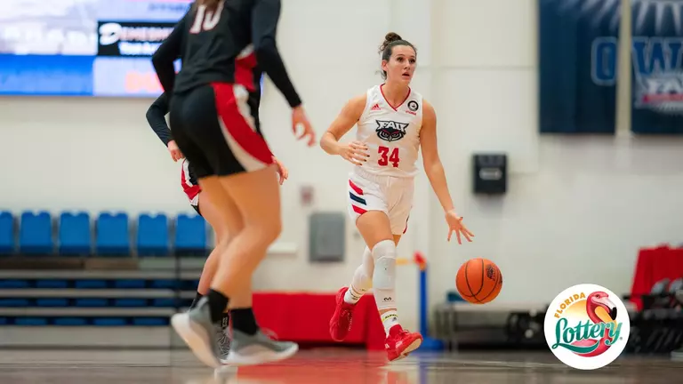 Owls Fall in Heartbreaker to Davidson