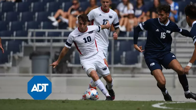 Owls Drop to No. 12 Kentucky