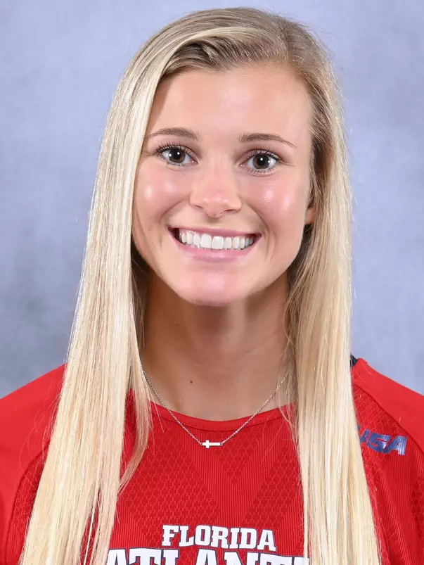2021-22 FAU Athletics Head Shots Stephanie Young