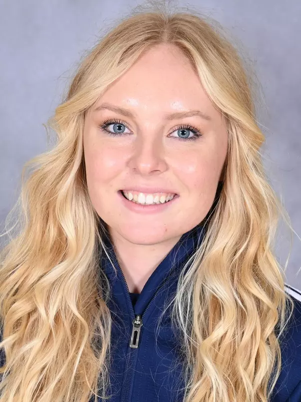 2021-22 FAU Athletics Head Shots Kaitlyn Cunningham