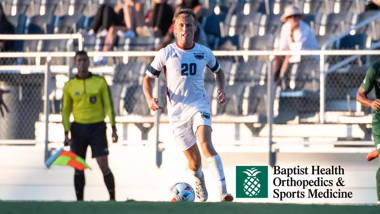 C-USA Play Continues at S.Carolina