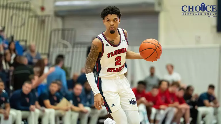 Late Run Lifts FAU Over Albany