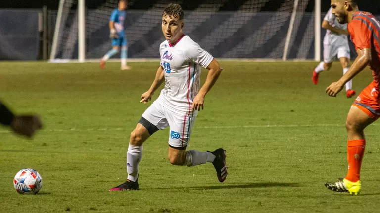 Men’s Soccer Heads to New York for First Road Trip