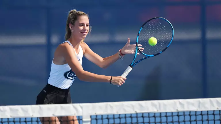 Owls Play Strong, Fall to #43 CSU