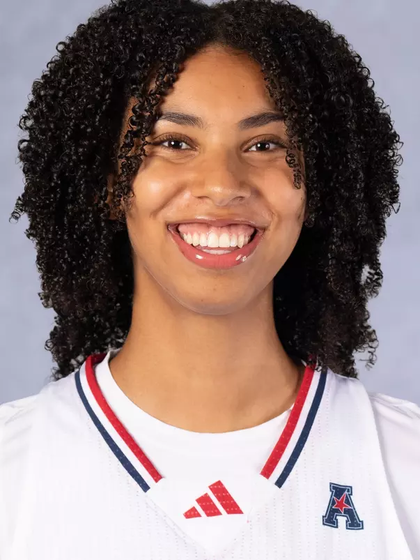 2023-24 Florida Atlantic Women's Basketball Headshots - Evie Van Der Woude