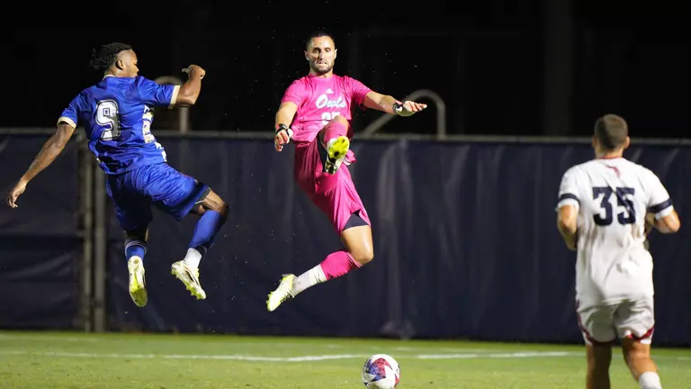 Owls Earn Home Win Over UAB