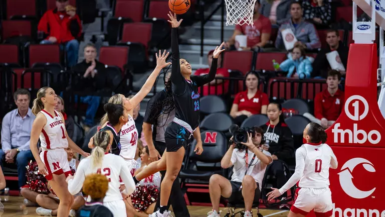 Owls fall at Nebraska