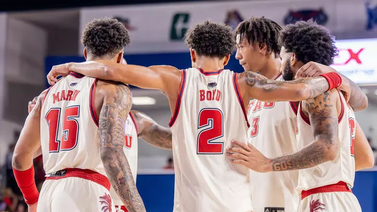 Florida Atlantic Hoops on Barb Knows Best