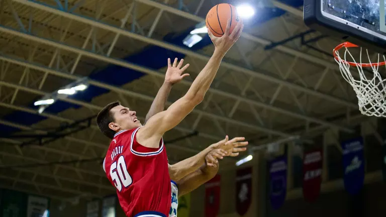 No. 7 Owls Fall to FGCU in Non-Conference Matchup