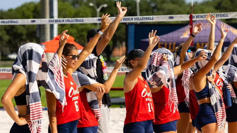 Florida Atlantic Beach Volleyball honored with AVCA Team Academic Award