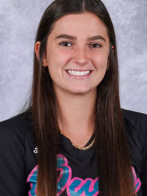 2023-24 FAU Head Shots - MiaBella English