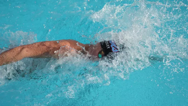 Owls Wrap up Tri-Meet at Nova Southeastern