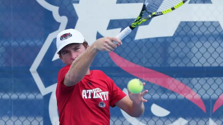 Men's Tennis Opened Fall Season Last Weekend