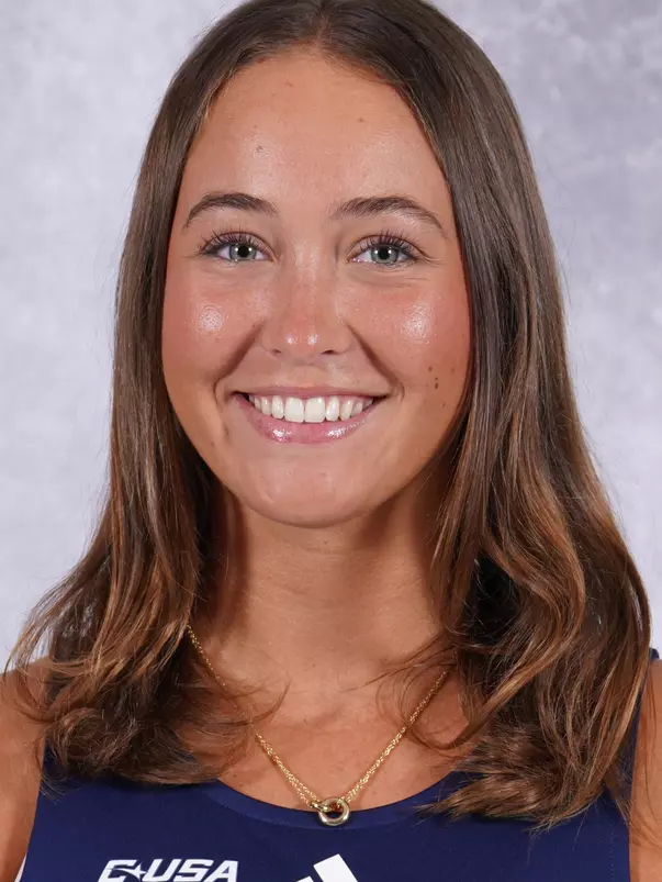 2025 Florida Atlantic BVB Headshots - Shayna Wolf