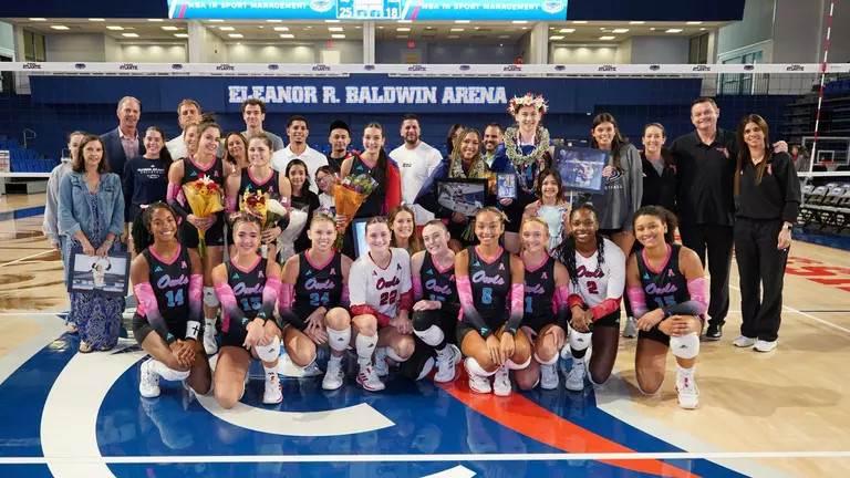 Owls Secure Four-Set Win vs. Tulane on Senior Day