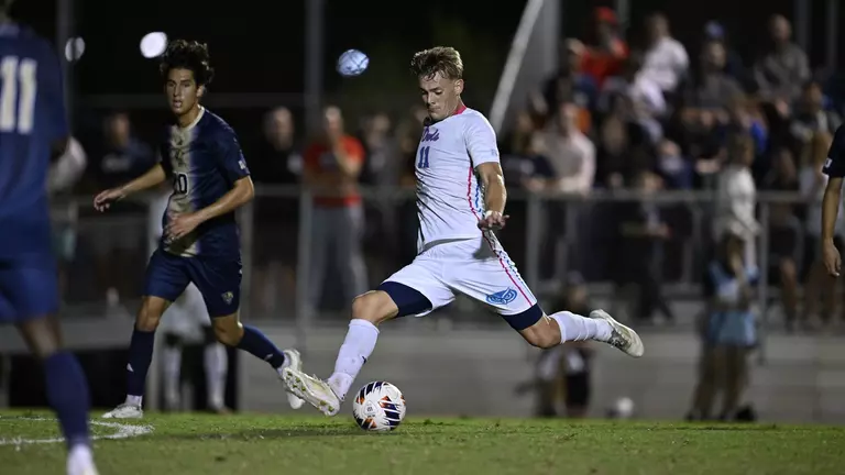 Kvifte Earns CSC Academic All-District