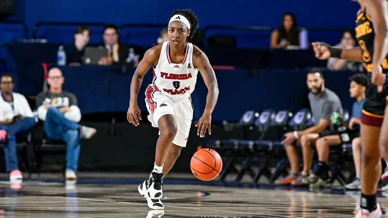 Florida Atlantic Heads South To Face FIU