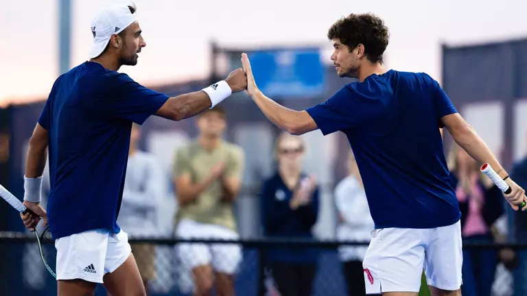 Owls Ranked No. 36 and Doubles Team Move Into Poll