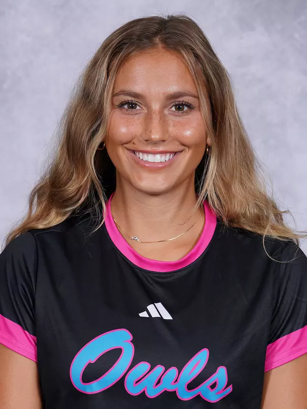 Simone Rivard-Roberts