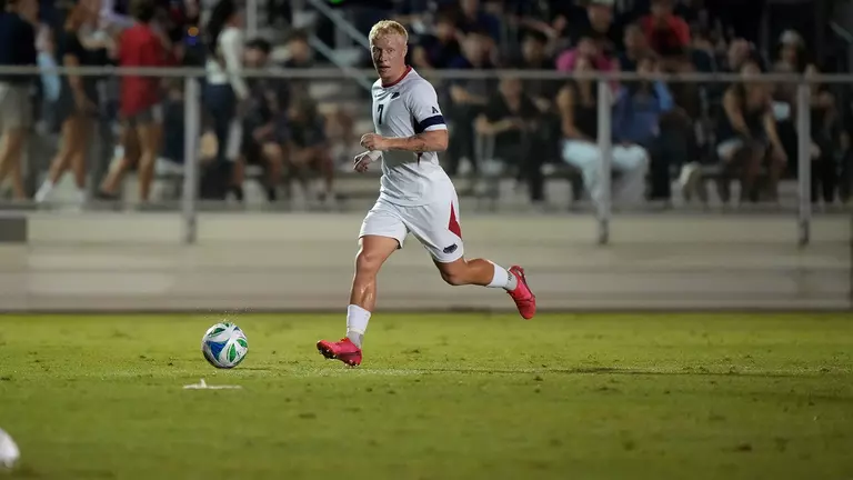 Owls and Blazers Play Out Frenetic 3-3 Draw