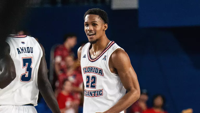 Owls Win by 40 in Conference Opener