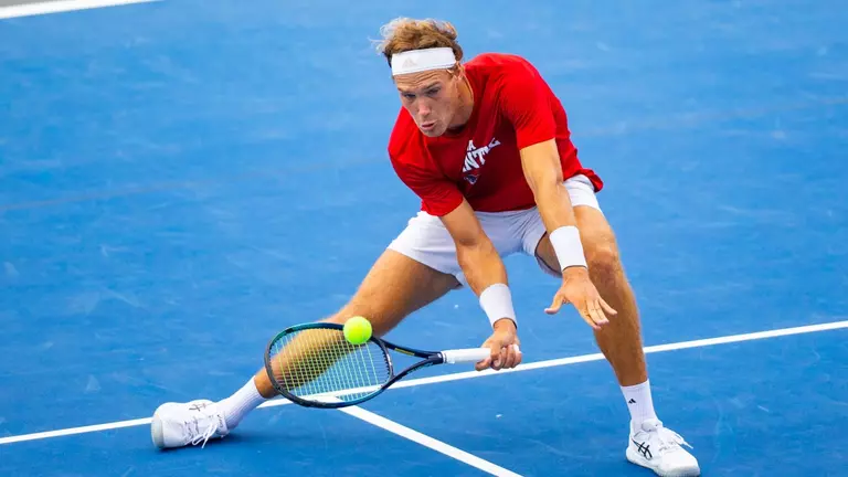 No. 57 Men’s Tennis Beats UTSA 4-2 to Advance