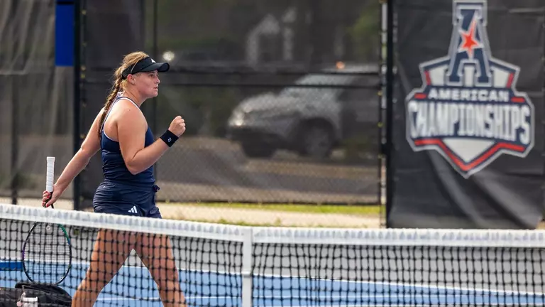 No. 27 Owls’ Comeback Falls Short in AAC Semifinal