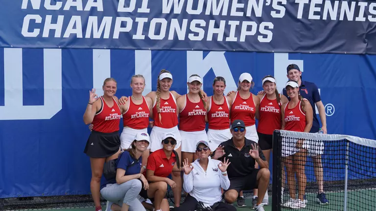 No. 27 Owls’ Magical Season Continues with First-Round NCAA Tourney Win