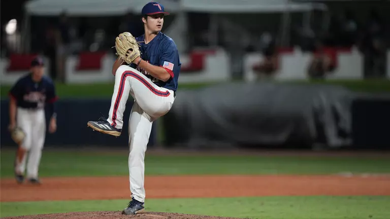 Owls Outlast Eagles in Midweek Pitcher’s Duel