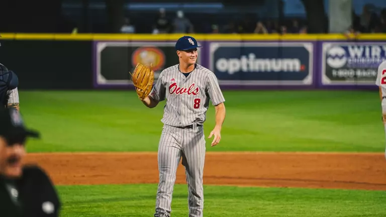 Owls Land Two on CSC Academic All-District Team