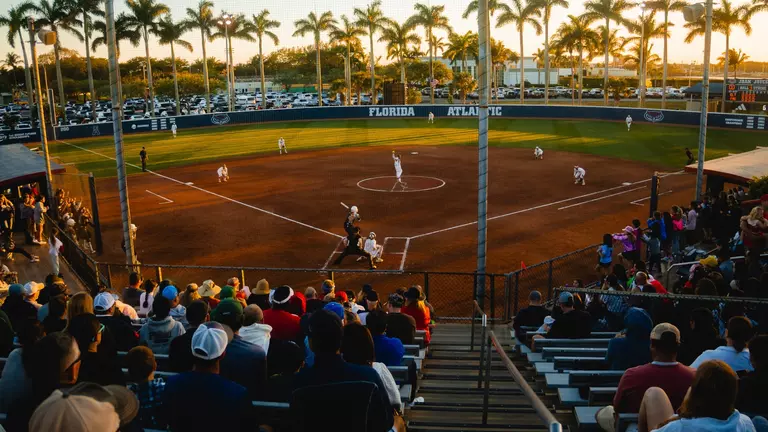 Softball Adds Two Graduate Assistants