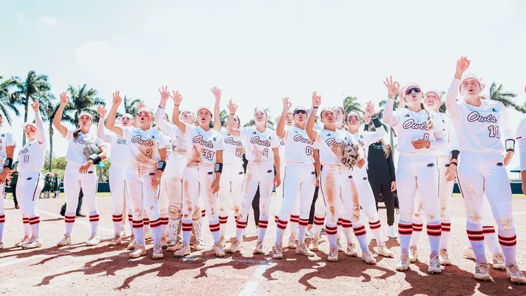 Softball Earns American Conference's 2024-25 Team Academic Excellence Award
