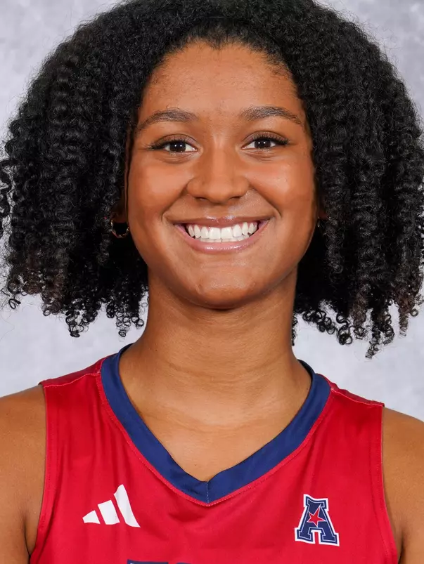 2025 Florida Atlantic Volleyball Headshots - Olivia Hart