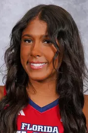 2025 Florida Atlantic Volleyball Headshots - Kierstin Bevelle