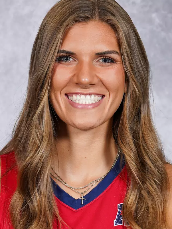 2025 Florida Atlantic Volleyball Headshots - Anna Hartman