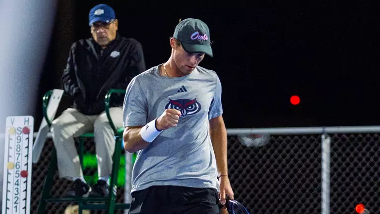 Owls Defeated by Pepperdine