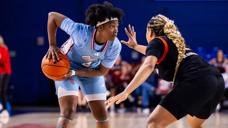 Owls Host South Florida for Alumni Game Saturday