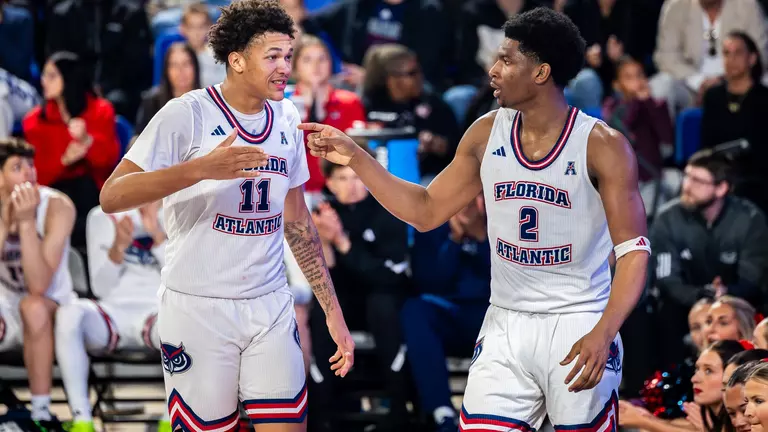 Florida Atlantic Hosts Tulsa at the Elly