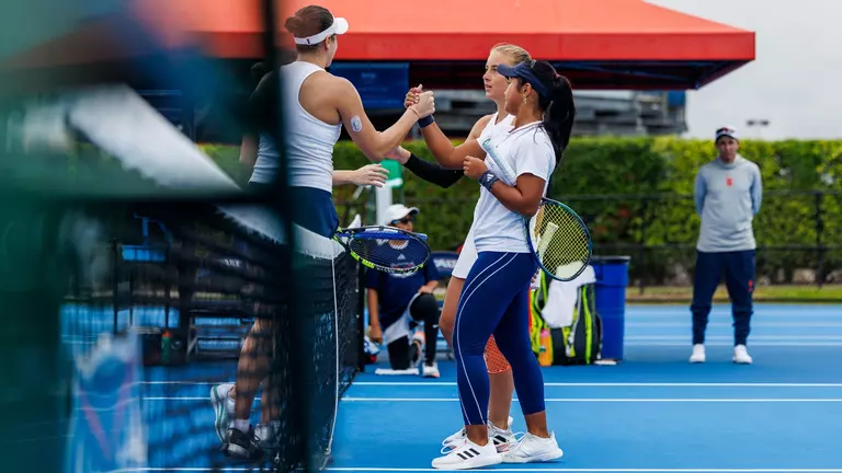 Owls Fall 4-0 at Miami