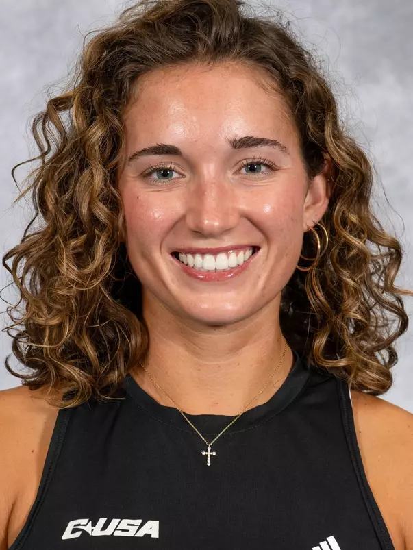 2026 Florida Atlantic BVB Headshots - Kendall Mignerey