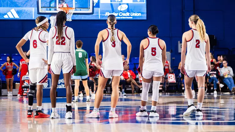 Owls Set for American Tournament Opener Versus Charlotte