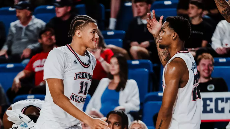 Parker and Vanterpool Claim American Postseason Awards