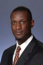 Nnanna Egwu Headshot - 2014-15